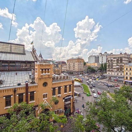 Central Dayflat Apartments Kyiv Exterior photo