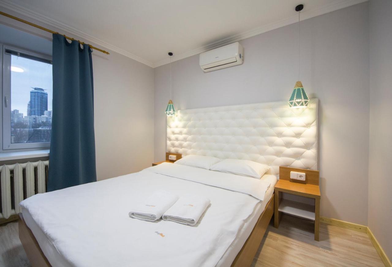 Central Dayflat Apartments Kyiv Exterior photo